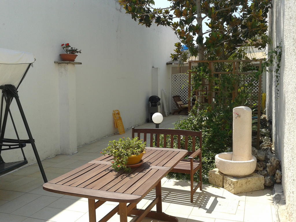 Villa Mediterranea Torre dell'Orso Luaran gambar